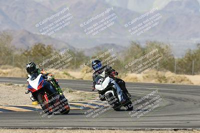 media/Dec-04-2025-Racers Edge (Thu) [[5ebc9f124d]]/3-B Group/1-Session 1 (Turn 7)/